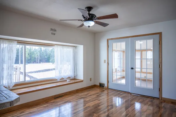 $370,000 | N10368 Queens Way, Necedah, WI 54646