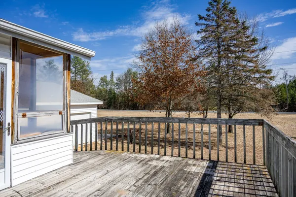 $370,000 | N10368 Queens Way, Necedah, WI 54646