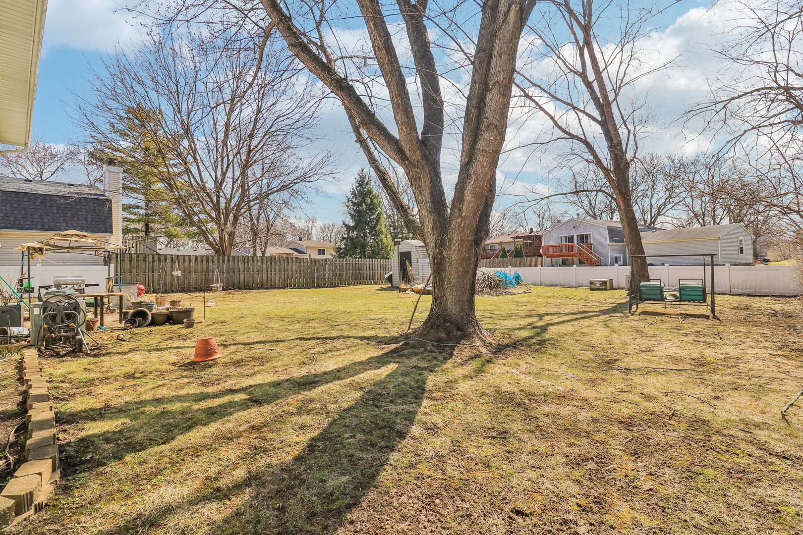 719 Manitou Street Cary, IL 60013 - Photo 19 of 33