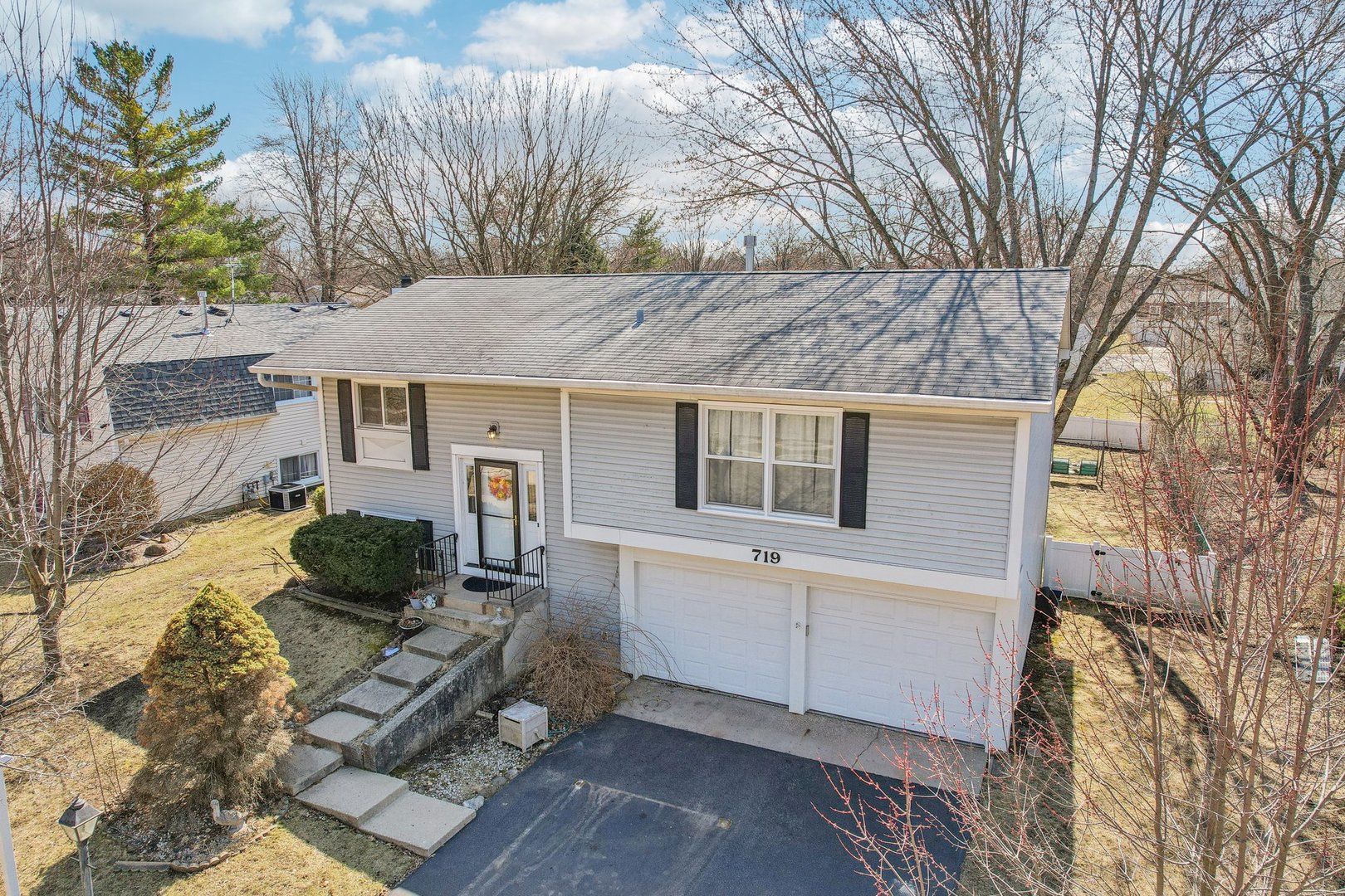 719 Manitou Street Cary, IL 60013 - Photo 26 of 33