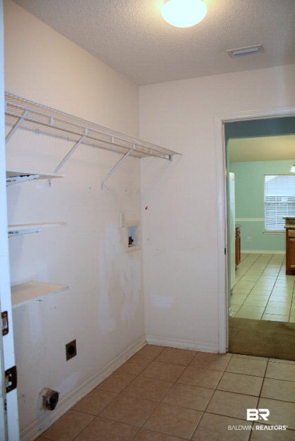 336 Collinwood Loop Foley, AL 36535 - Photo 21 of 22 Laundry/Utility Room
