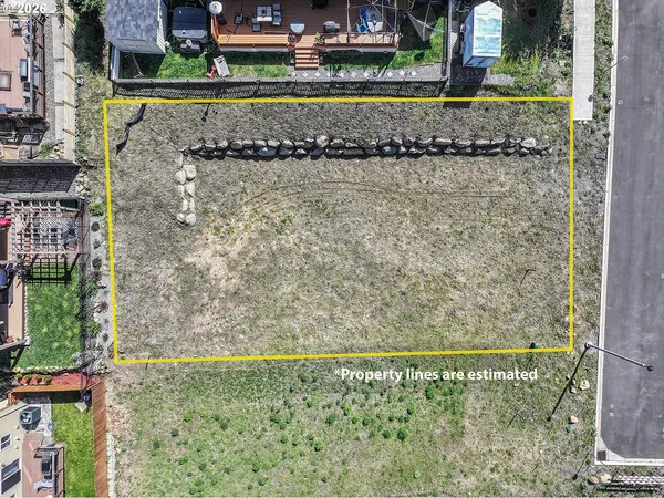 $180,000 | Manchester Drive, Cascade Locks, OR 97014