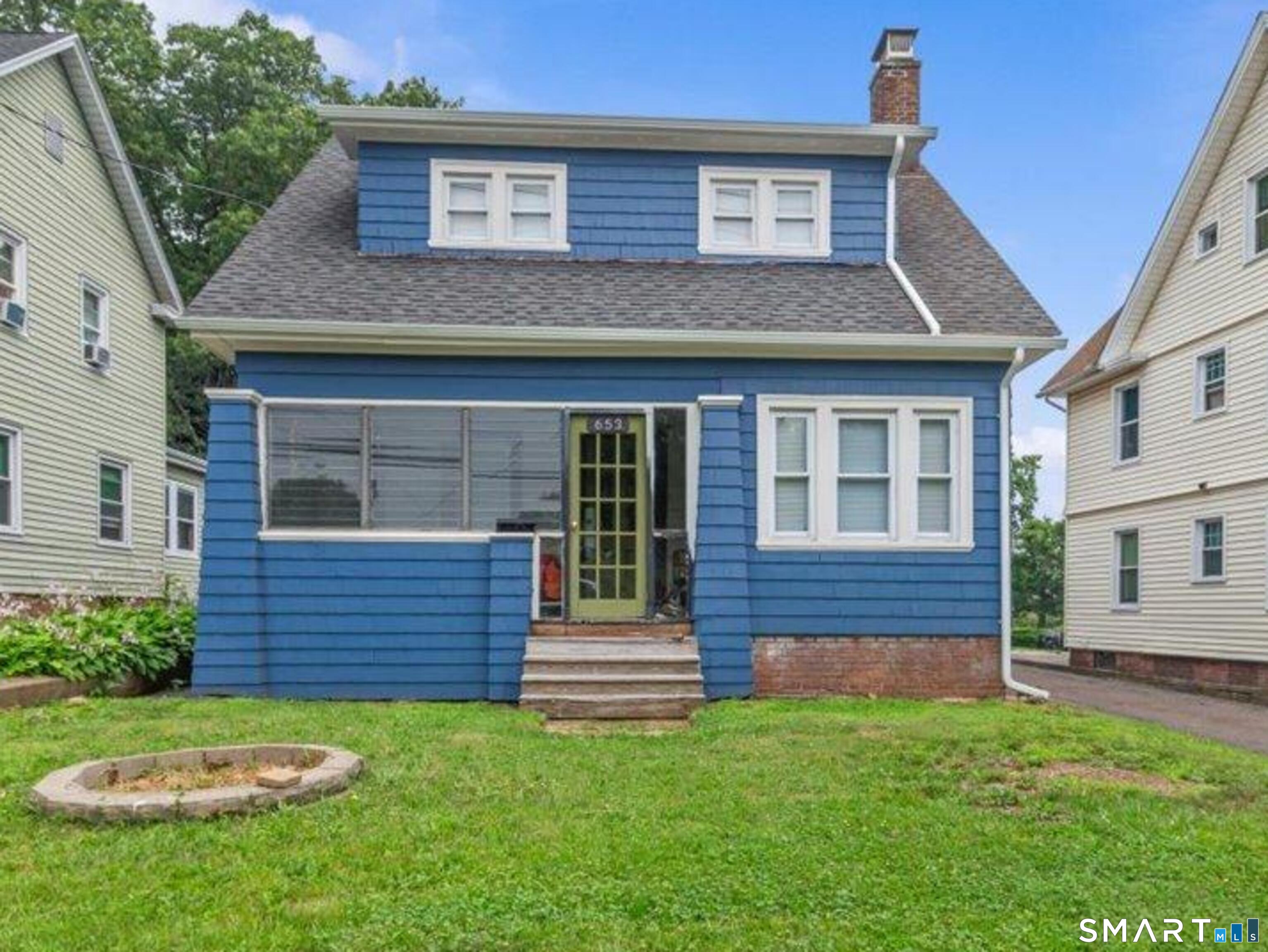 653 Forest Road West Haven, CT 06516 - Photo 1 of 24