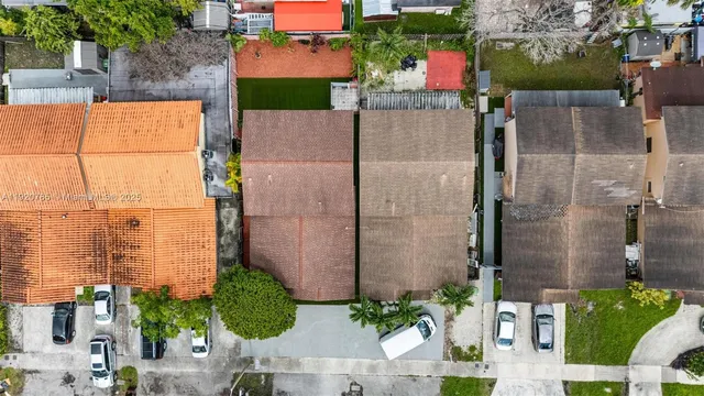 $1,250,000 | 1281 West 42nd Street, Hialeah, FL 33012