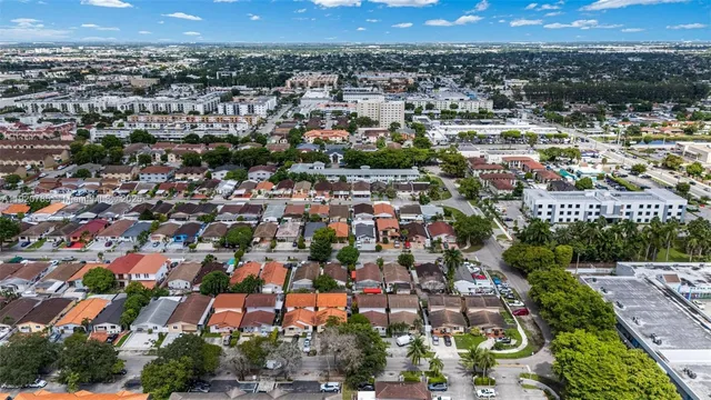 $1,250,000 | 1281 West 42nd Street, Hialeah, FL 33012