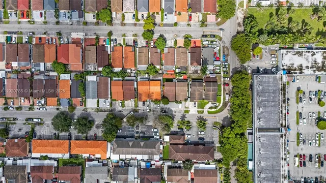 $1,250,000 | 1281 West 42nd Street, Hialeah, FL 33012