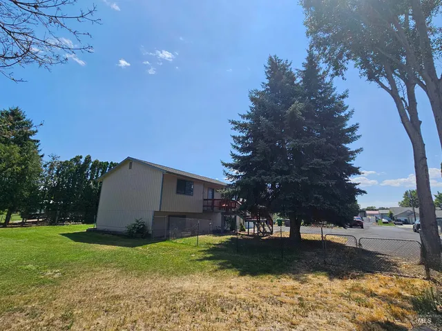 $425,000 | 1825 Cedar Avenue, Lewiston, ID 83501