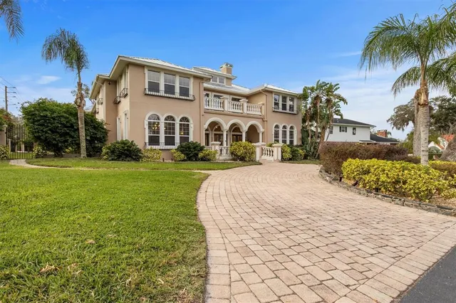 $1,900,000 | 1665 Blue Heron Lane, Lakeland, FL 33813