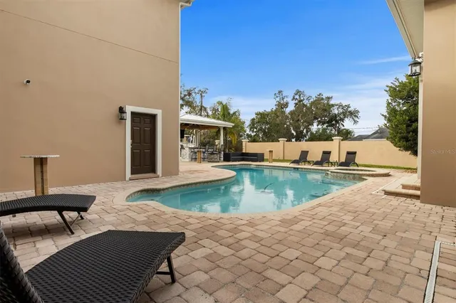 $1,900,000 | 1665 Blue Heron Lane, Lakeland, FL 33813