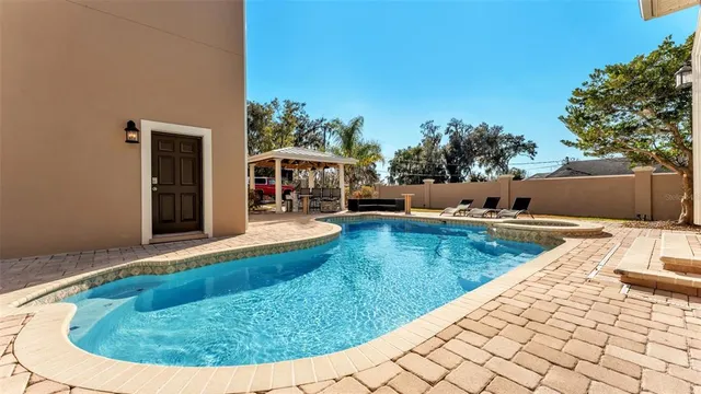 $1,900,000 | 1665 Blue Heron Lane, Lakeland, FL 33813