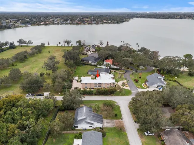 $1,900,000 | 1665 Blue Heron Lane, Lakeland, FL 33813