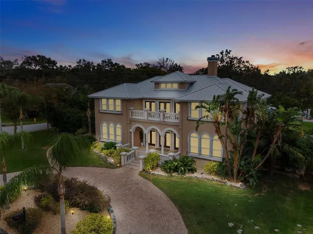 $1,900,000 | 1665 Blue Heron Lane, Lakeland, FL 33813