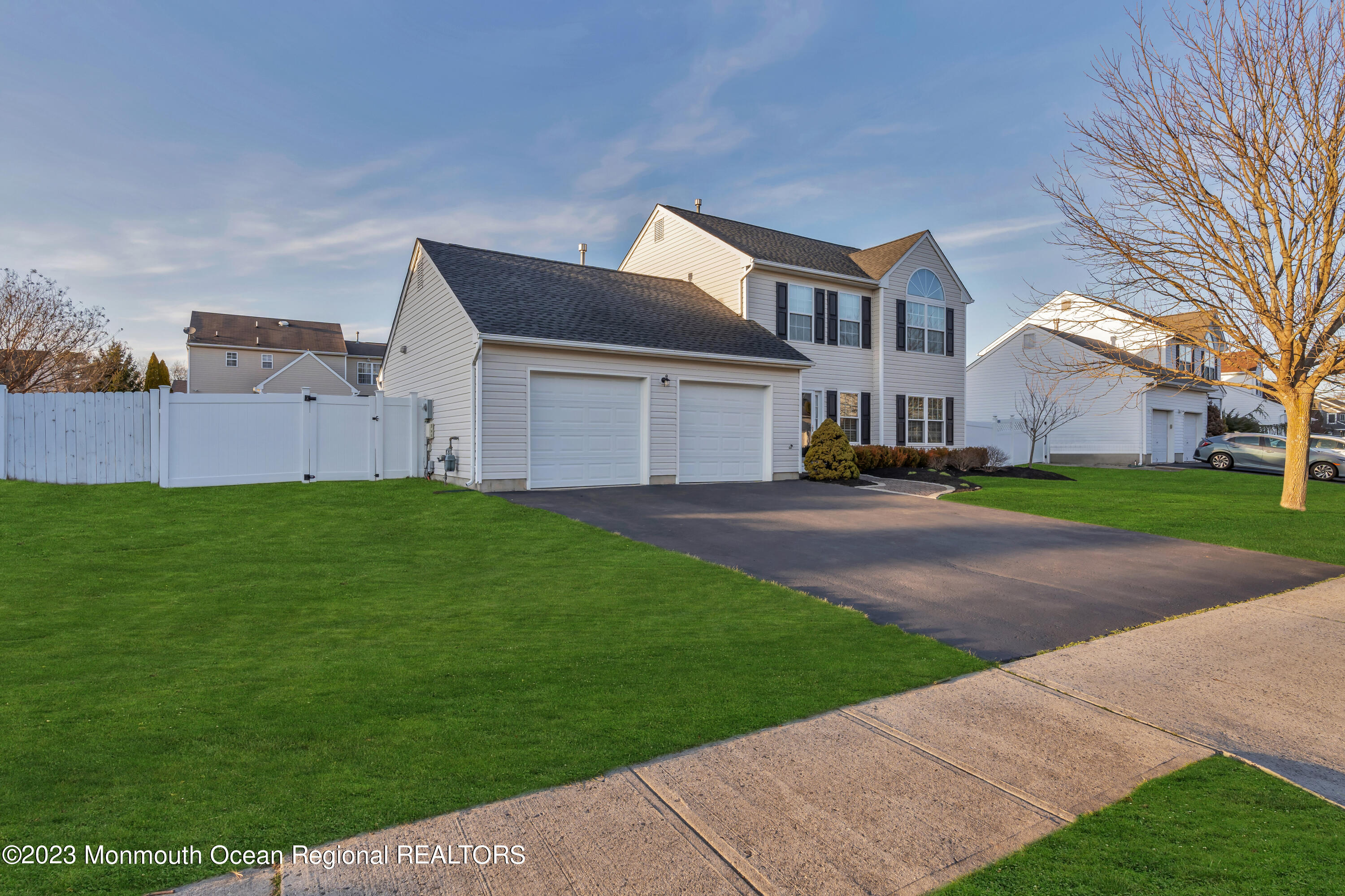 72 West Shenendoah Road Howell, NJ 07731 - Photo 11 of 68 006_dsc02744-1
