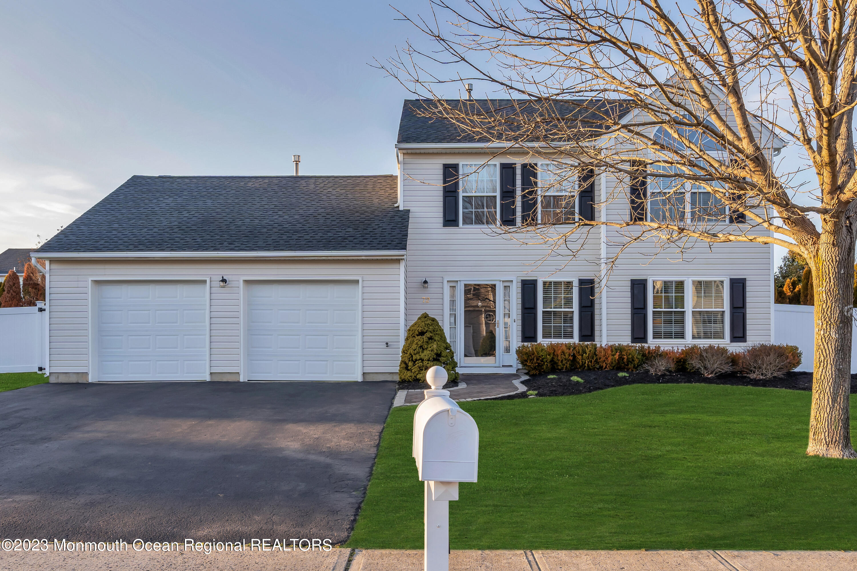 72 West Shenendoah Road Howell, NJ 07731 - Photo 7 of 68 001_dsc02749-1_copy