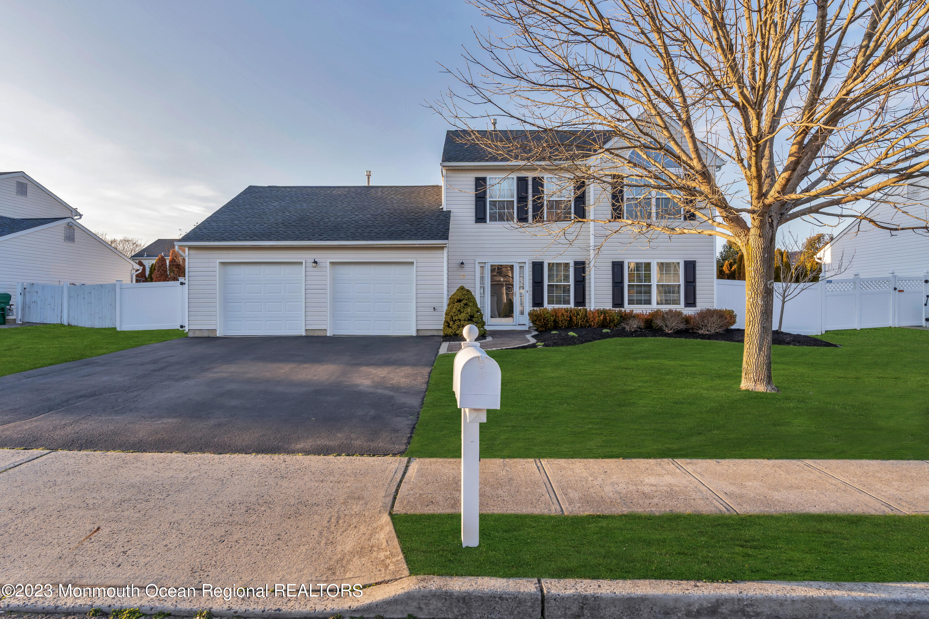 72 West Shenendoah Road Howell, NJ 07731 - Photo 8 of 68 002_dsc02749-1