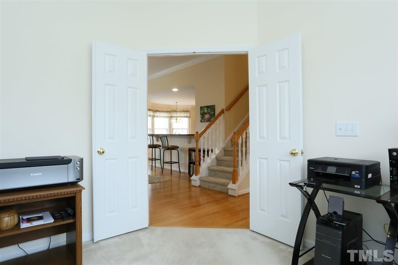 660 Seastone Street Raleigh, NC 27603 - Photo 4 of 26