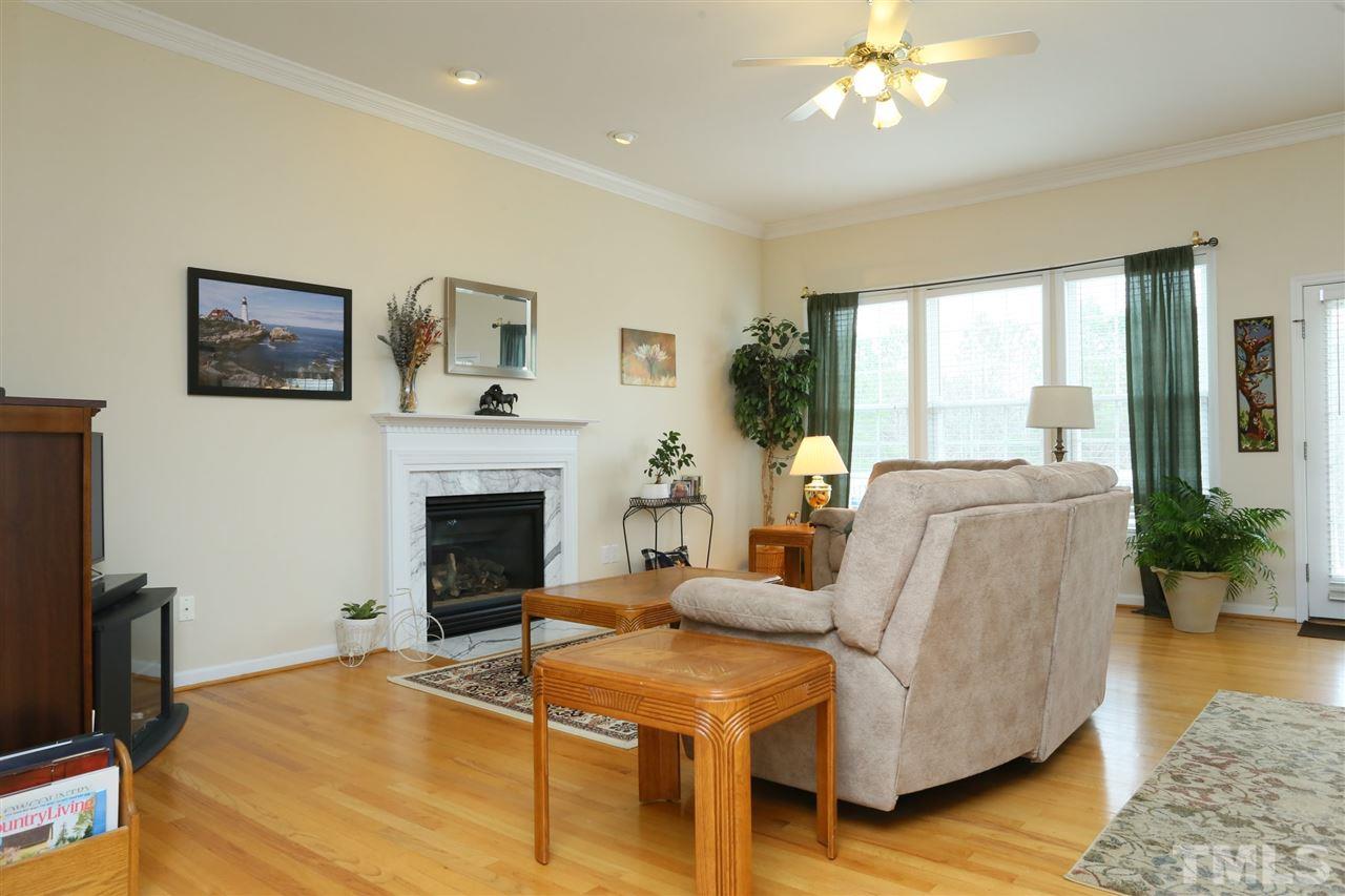 660 Seastone Street Raleigh, NC 27603 - Photo 5 of 26
