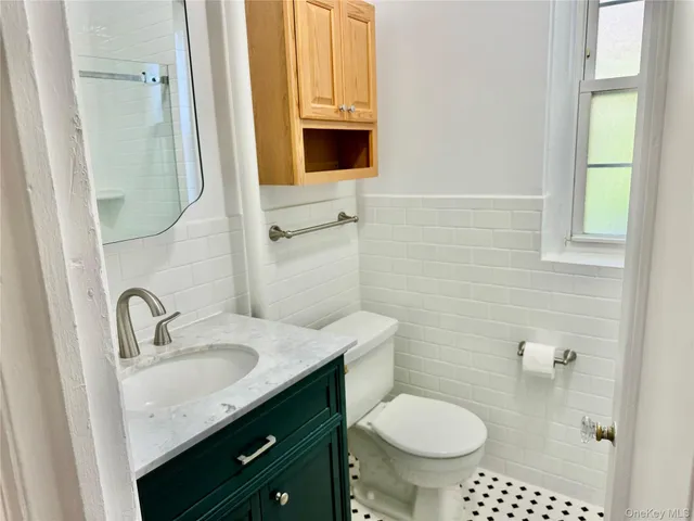 $2,500 | 85 North Broadway, Unit 1H, White Plains, NY 10603