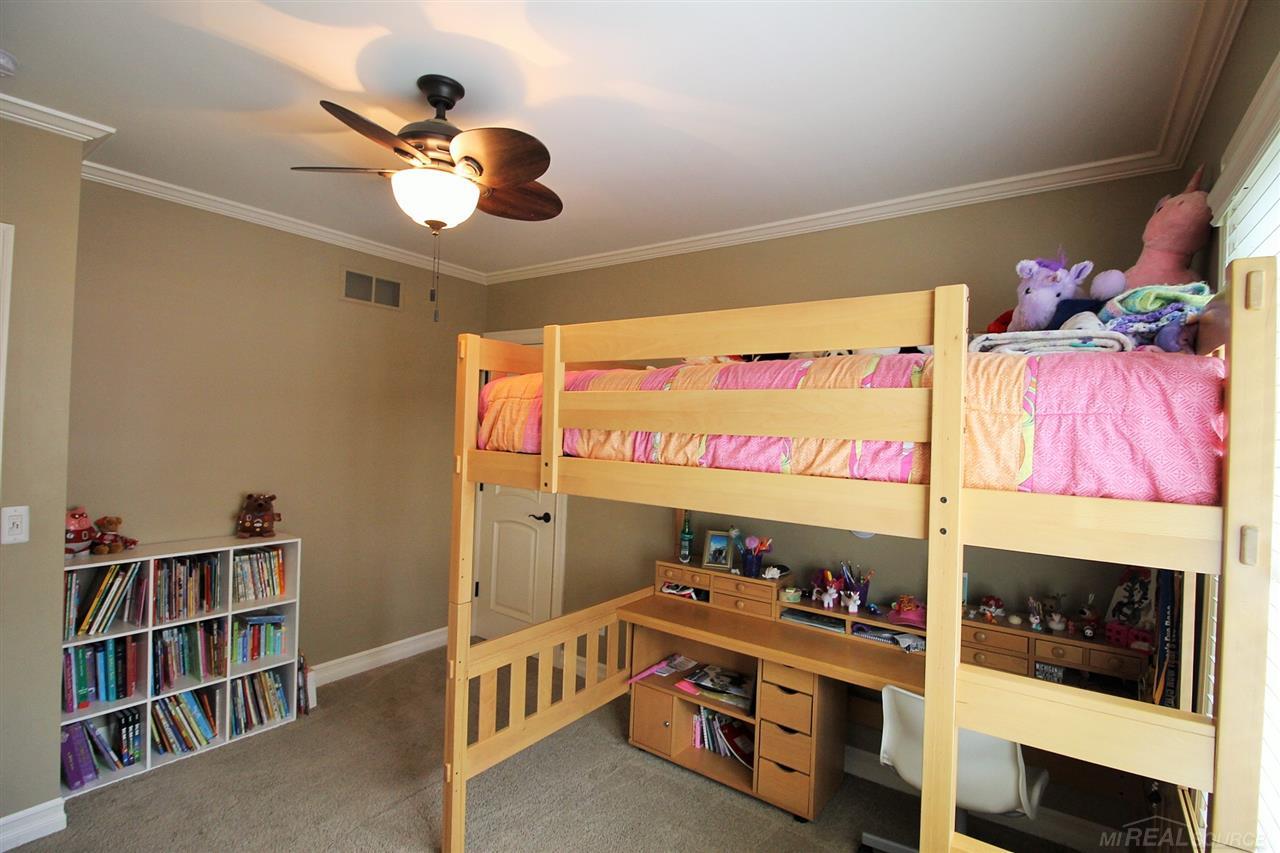 518 Neff Road Grosse Pointe, MI 48230 - Photo 42 of 76 31354675-41.JPG