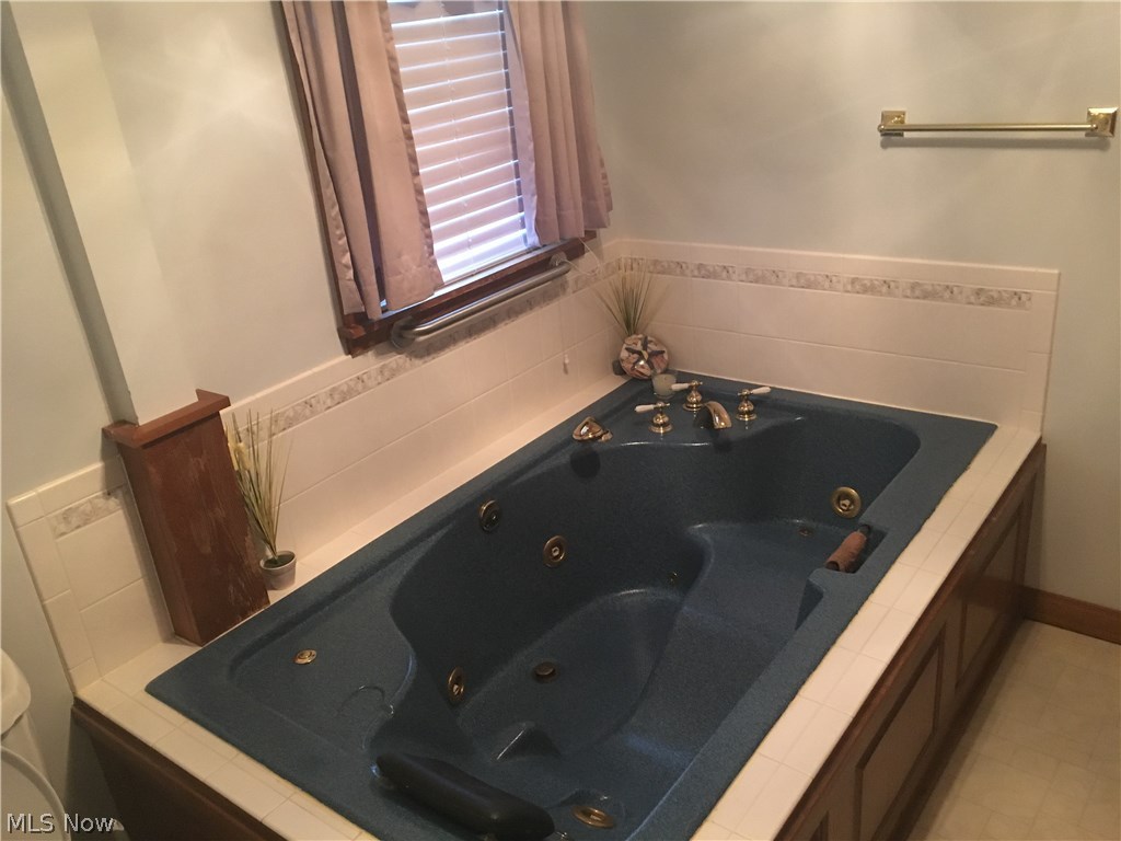 15036 Orchard Road Southwest Newcomerstown, OH 43832 - Photo 24 of 31 Gallery Image 24