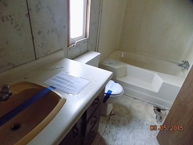 1356 Carl Sutton Road Lizella, GA 31052 - Photo 14 of 15 a view of an empty room and window