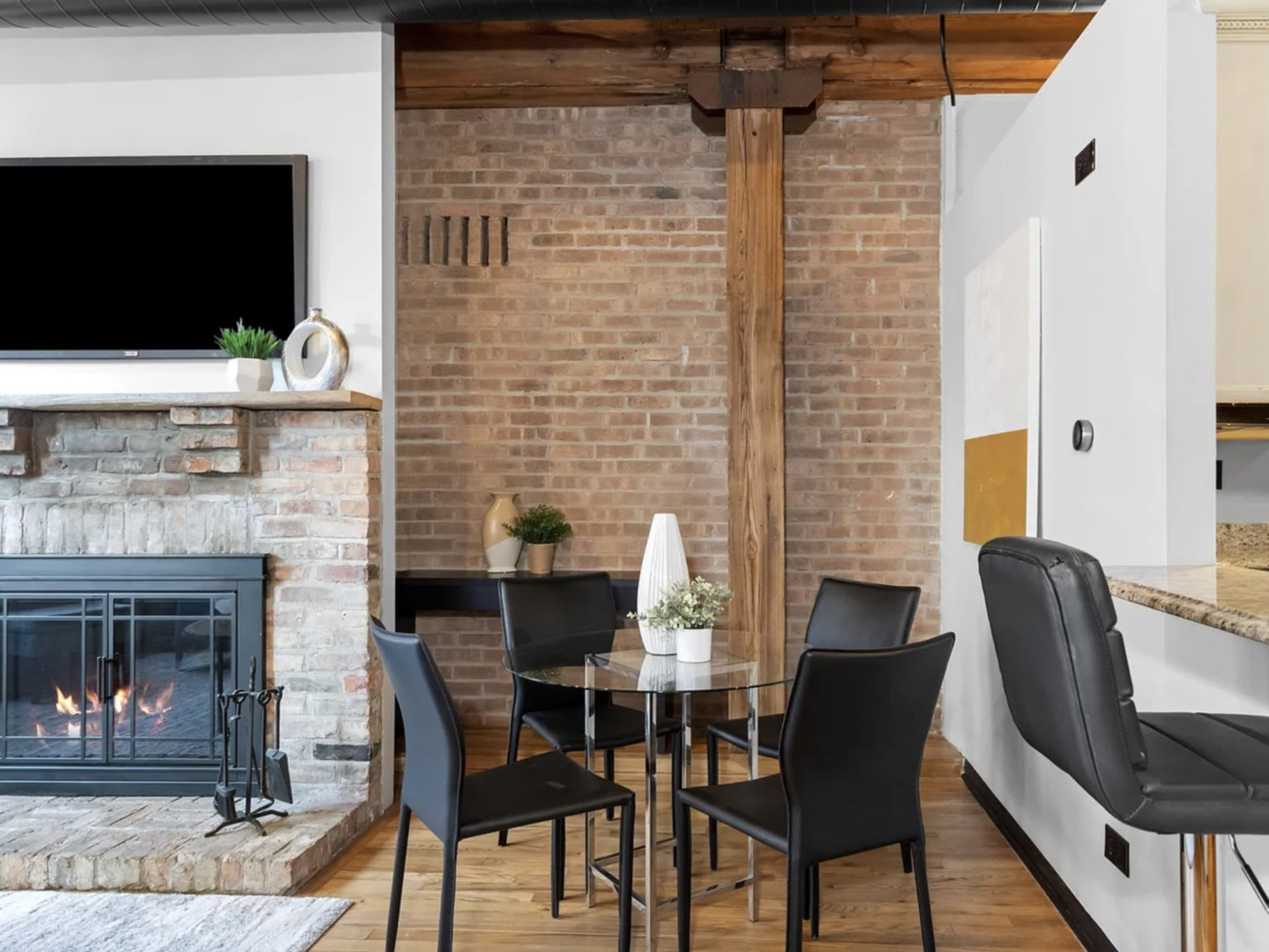 331 South Peoria Street, Unit 403 Chicago, IL 60607 - Photo 7 of 14