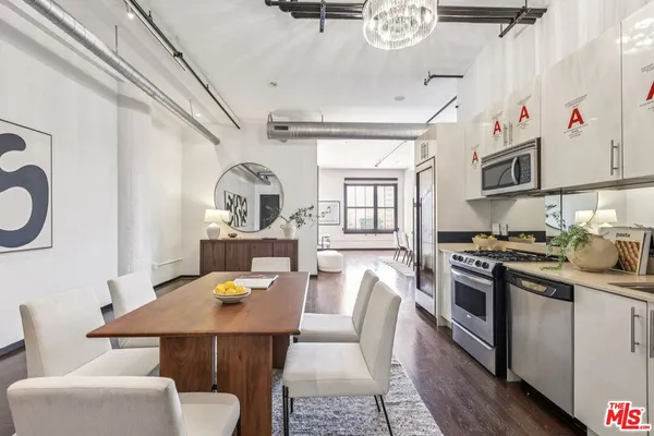 $7,500 | 1645 Vine Street, Unit 706, Los Angeles, CA 90028