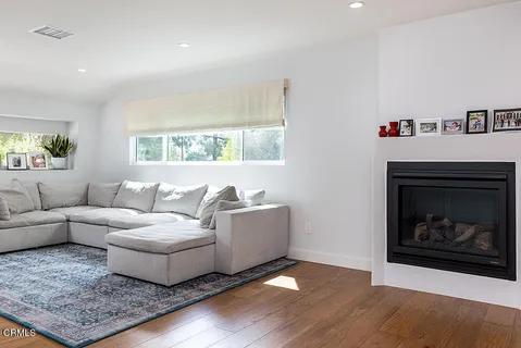 $1,799,000 | 5447 Rock Castle Drive, La Canada Flintridge, CA 91011