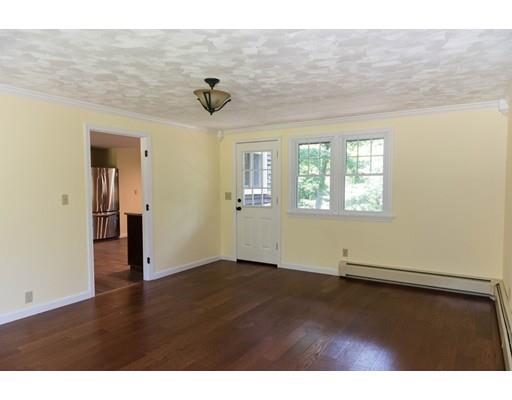 71 Glen Valley Road Petersham, MA 01366 - Photo 5 of 28 Gallery Image 5
