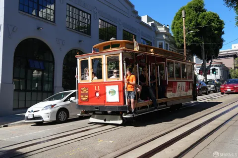 $1,095,000 | 1101 Green Street, Unit 404, San Francisco, CA 94109