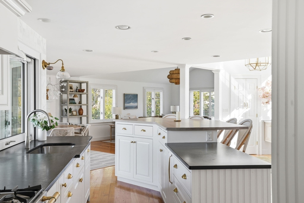 82 Nichols Road Cohasset, MA 02025 - Photo 11 of 42