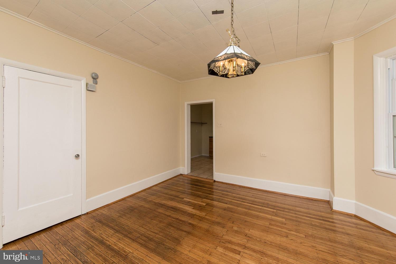 319 Vernon Road Philadelphia, PA 19119 - Photo 10 of 37 Gallery Image 10