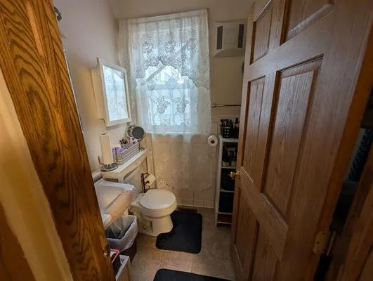 $68,500 | 1014 17th Street, Rock Island, IL 61201