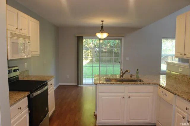 $1,895 | 132 Fountain Springs Road, Holly Springs, NC 27540