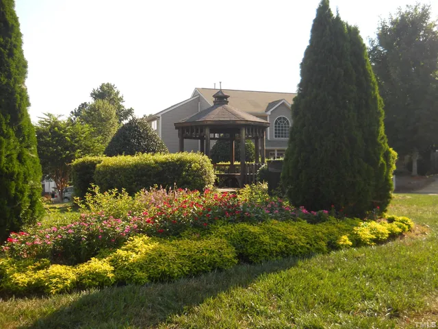 $1,895 | 132 Fountain Springs Road, Holly Springs, NC 27540