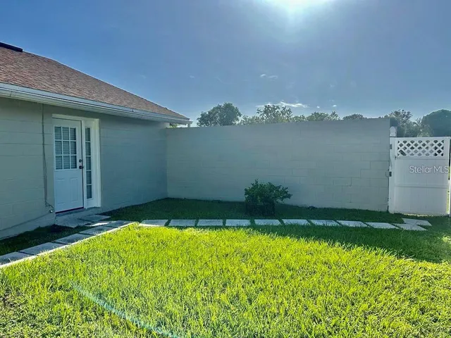 $899 | 3106 Carthage Court, Orlando, FL 32837