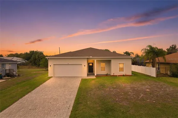 $2,100 | 870 Columbia Street, Port Charlotte, FL 33948