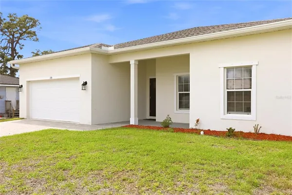 $2,100 | 870 Columbia Street, Port Charlotte, FL 33948