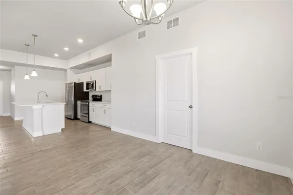 $2,100 | 870 Columbia Street, Port Charlotte, FL 33948