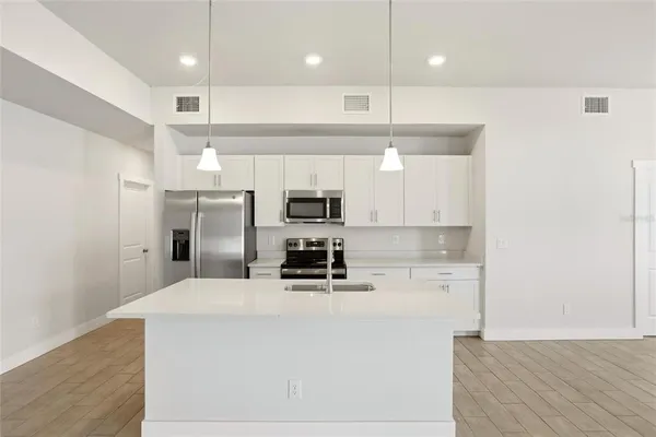 $2,100 | 870 Columbia Street, Port Charlotte, FL 33948
