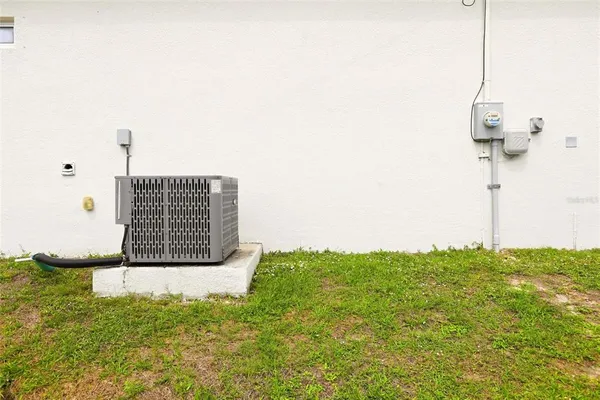 $2,100 | 870 Columbia Street, Port Charlotte, FL 33948