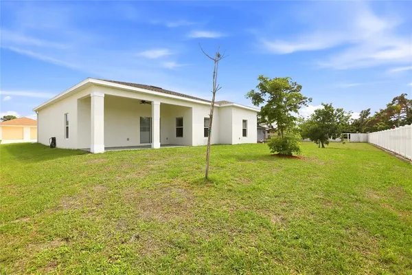 $2,100 | 870 Columbia Street, Port Charlotte, FL 33948