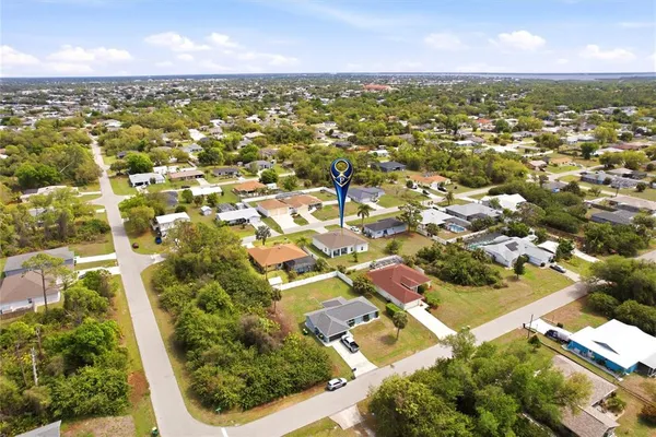 $2,100 | 870 Columbia Street, Port Charlotte, FL 33948