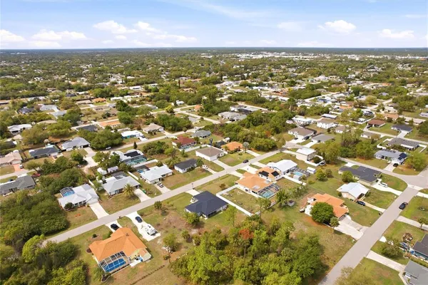 $2,100 | 870 Columbia Street, Port Charlotte, FL 33948