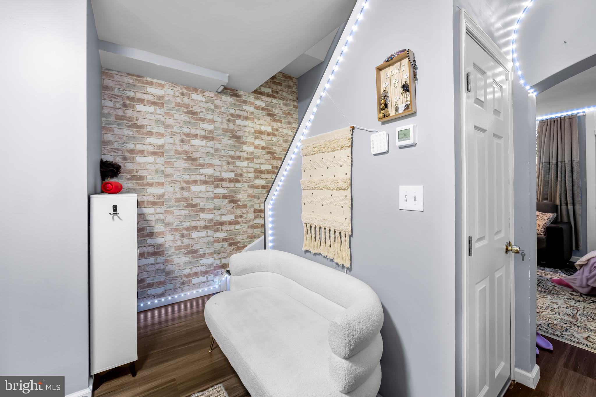 236 South Gilmor Street Baltimore, MD 21223 - Photo 8 of 28