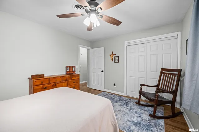 $120,000 | 4315 26th Avenue, Moline, IL 61265