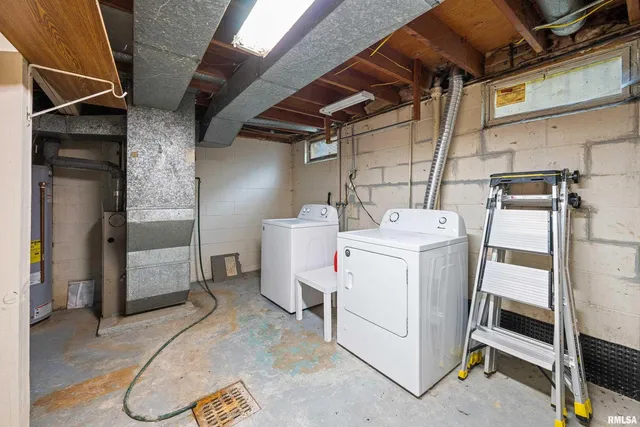 $120,000 | 4315 26th Avenue, Moline, IL 61265