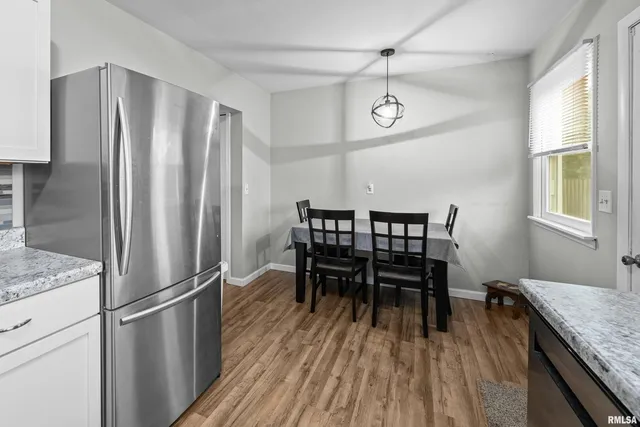 $120,000 | 4315 26th Avenue, Moline, IL 61265