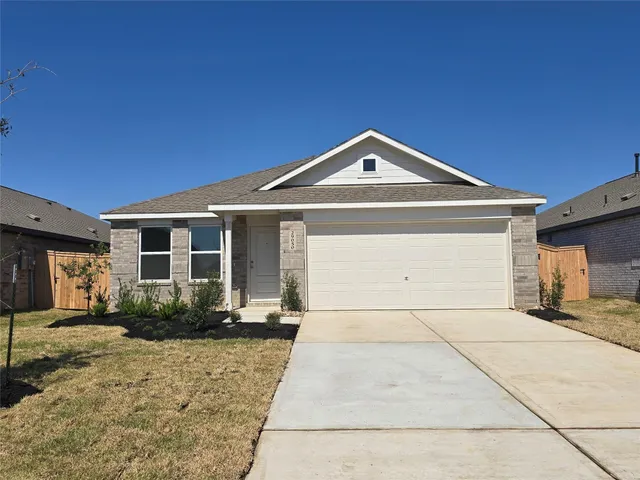 $255,990 | 407 Hatton Court, Conroe, TX 77303