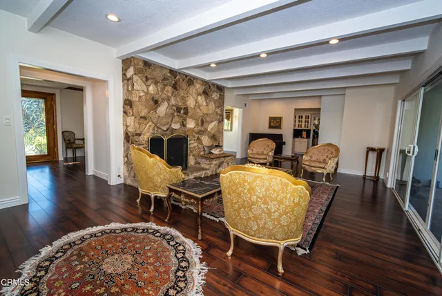 $1,999,975 | 2460 Las Positas Road, Glendale, CA 91208